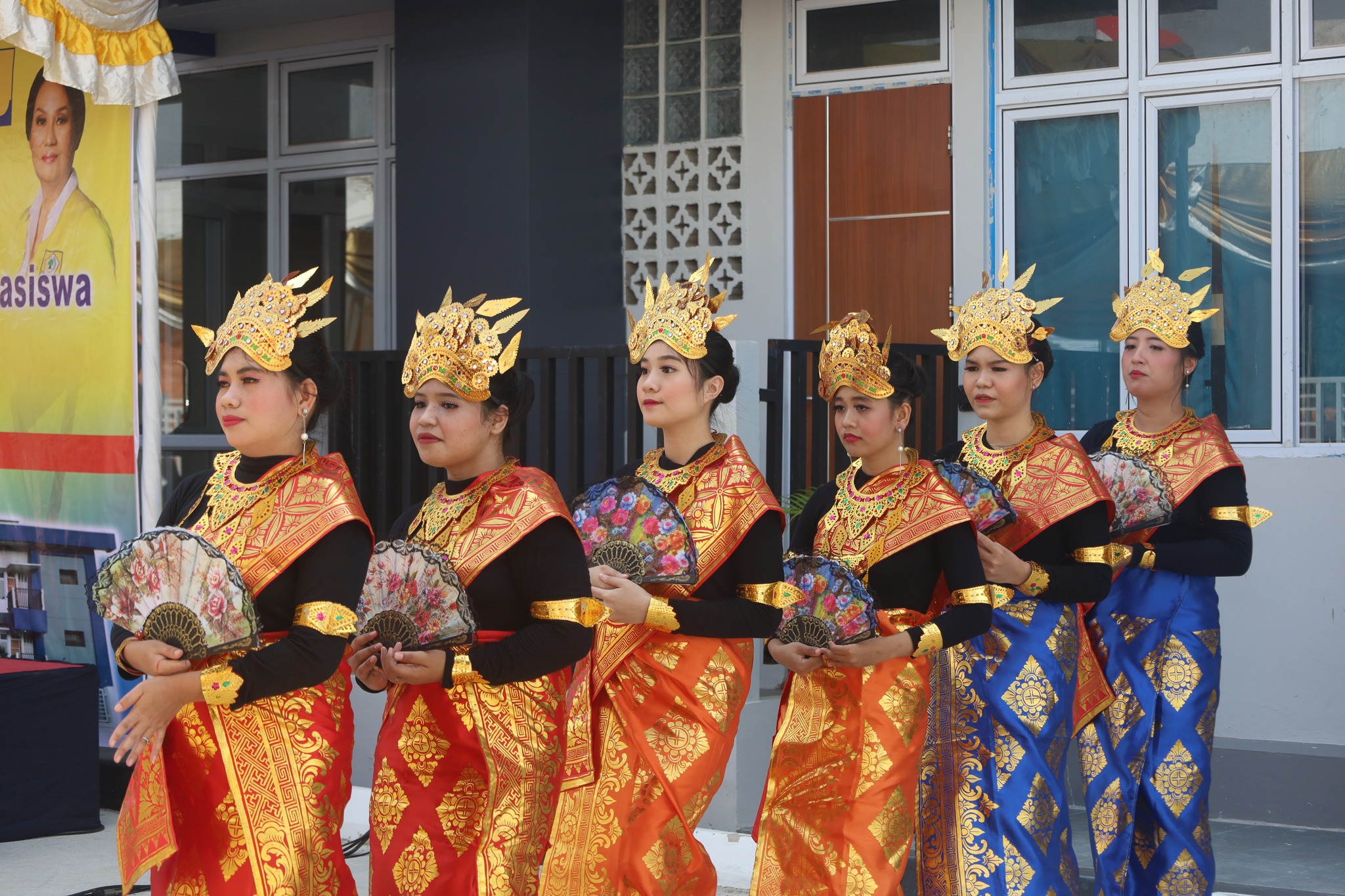 TARIAN NUSANTARA 